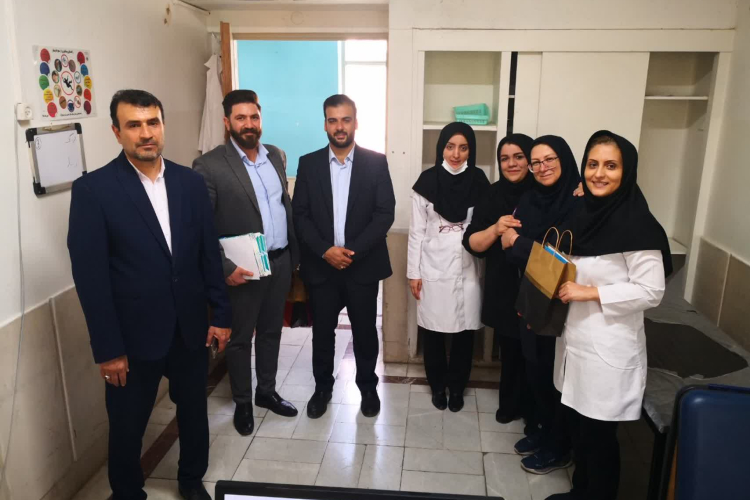 تقدیر از پزشکان به مناسبت روز پزشک