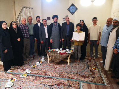 بازدید از خانواده شهید منصوری