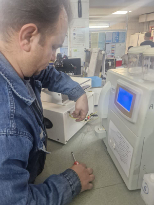 Complete safety of laboratory electrical installations