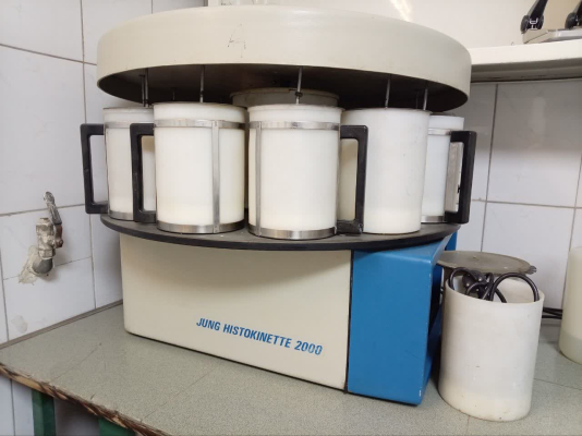 Preparing a tissue processor