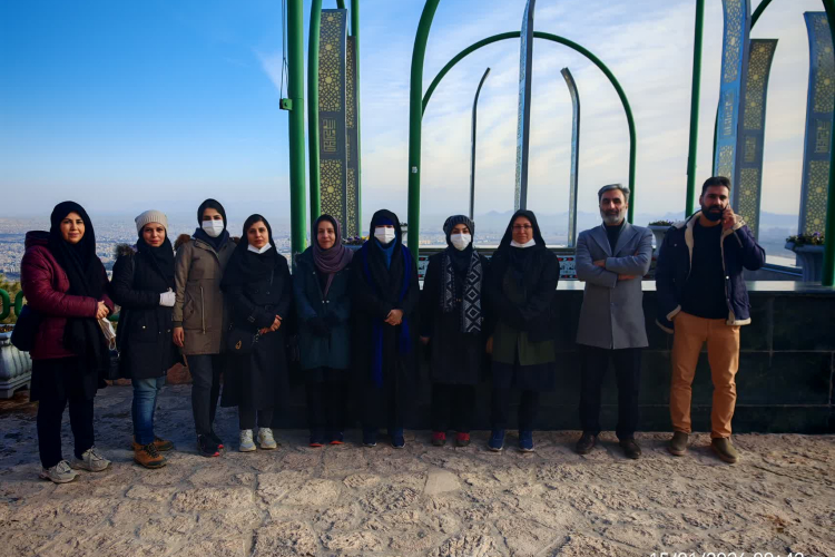  پیاده‌روی کوه صفه به مناسبت مبعث پیامبر(ص)