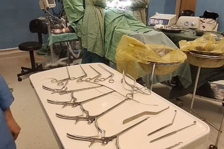 Equipping the hospital operating room with advanced neurosurgical instruments