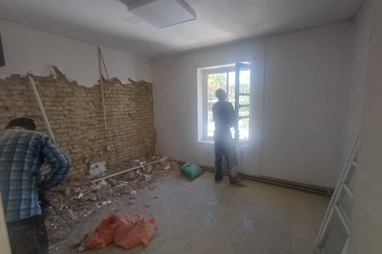 Beginning of server room renovation and standardization operations