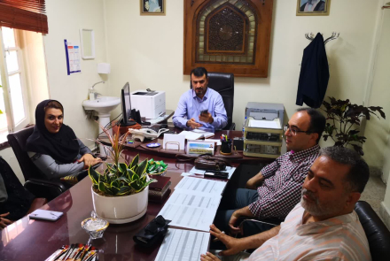 جلسه ریاست بیمارستان با پزشکان گروه اطفال