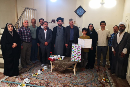 بازدید از خانواده شهید منصوری