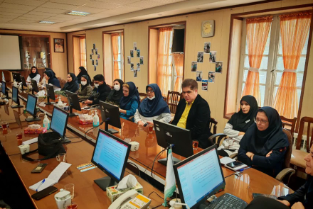 کلاس مستند سازی و ثبت پرونده های پزشکی