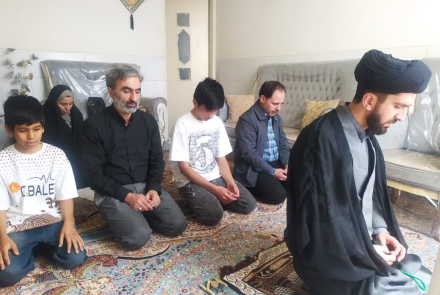 visit-to-the-martyr-mansoory-family