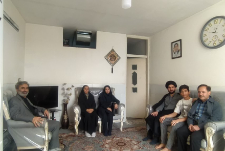 visit-to-the-martyr-mansoory-family