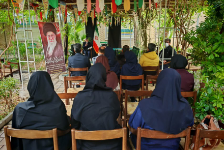 زیارت عاشورا بمناسبت شهادت امام صادق(ع) و اربعین رهبر شهید