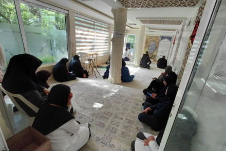 Recitation of the Noble Hadith of the Covering and Table of Hazrat Ruqayyah