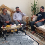 Honoring the family of martyr Alireza Mohammadi by Basij medical community